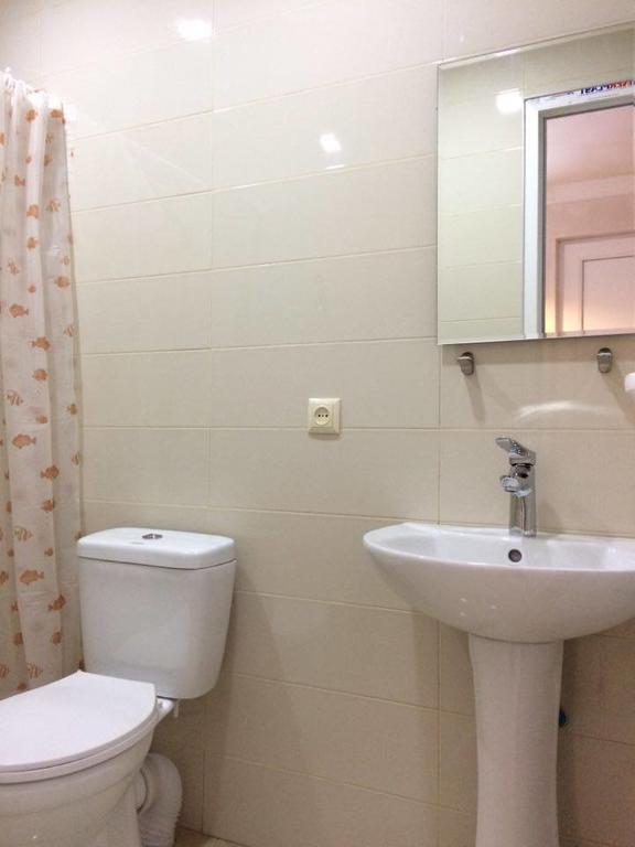 Marinas Guesthouse Kobuleti ภายนอก รูปภาพ
